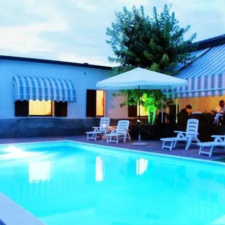 Residenza Ai 4 Olivi Apartment